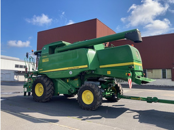 JOHN DEERE T660 Mähdrescher