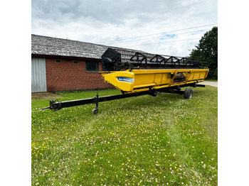 NEW HOLLAND Erntemaschine