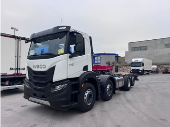 IVECO X-WAY Fahrgestell LKW