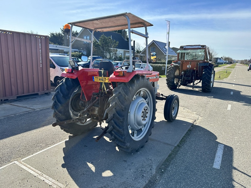 Traktor Massey Ferguson 155: das Bild 9