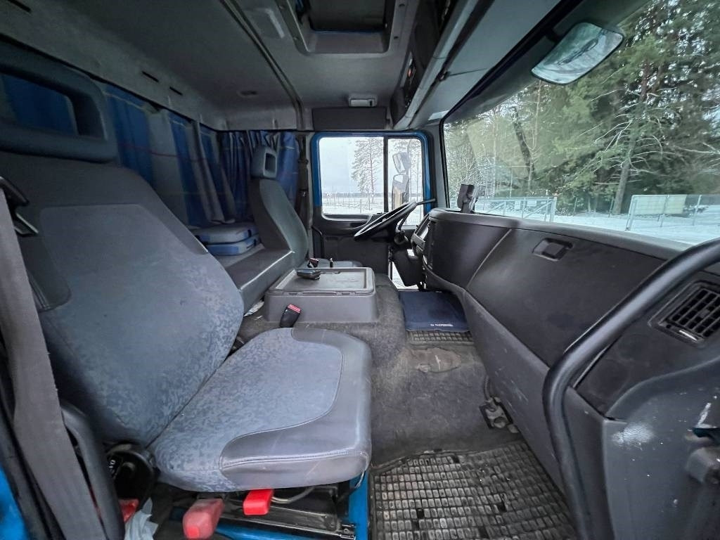 Koffer LKW Volvo FL 616 OPEN SIDE: das Bild 17