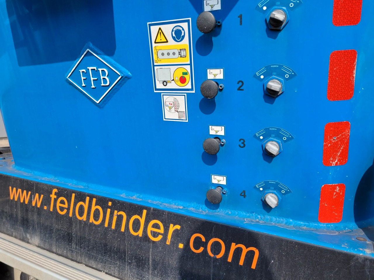 Siloauflieger neu kaufen Feldbinder EUT 56.3 Liegend Silo mit ADR AT *56.000 L: das Bild 20