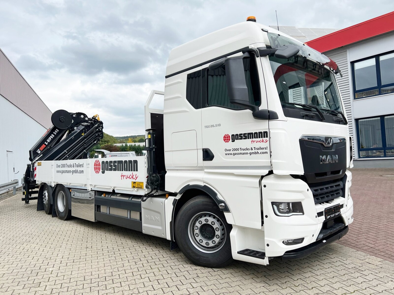 MAN TGX 26.510 6x2-4 LL CH TGX 26.510 6x2-4 LL, Kran Hiab X-HiPro 548 E-8, Lenk-/Liftachse, TwistLock 20Fuß, Funk, Retarder – Leasing MAN TGX 26.510 6x2-4 LL CH TGX 26.510 6x2-4 LL, Kran Hiab X-HiPro 548 E-8, Lenk-/Liftachse, TwistLock 20Fuß, Funk, Retarder: das Bild 12