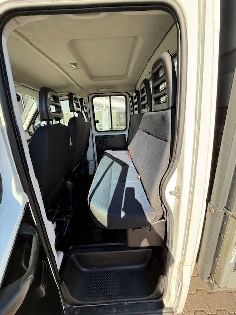 Kastenwagen Iveco Daily 35 S12: das Bild 11