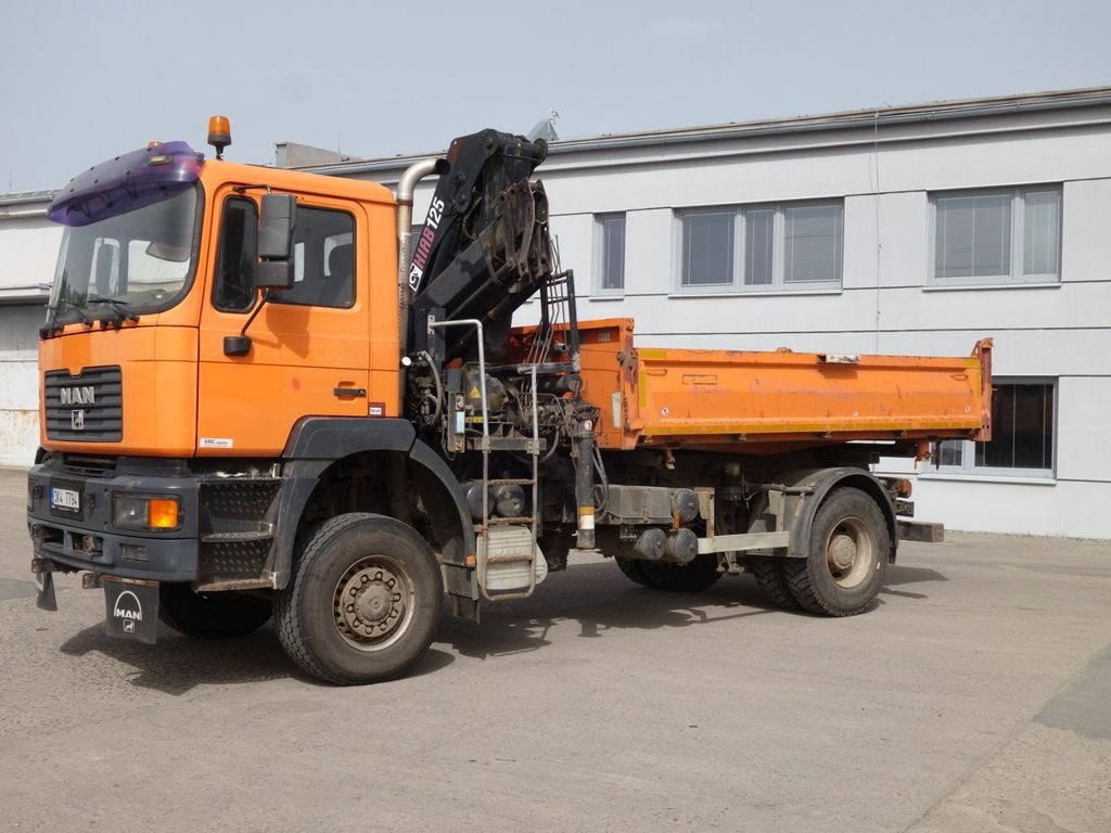 Kipper, Autokran MAN 19.364  4X4  mit Kran HIAB 125: das Bild 20