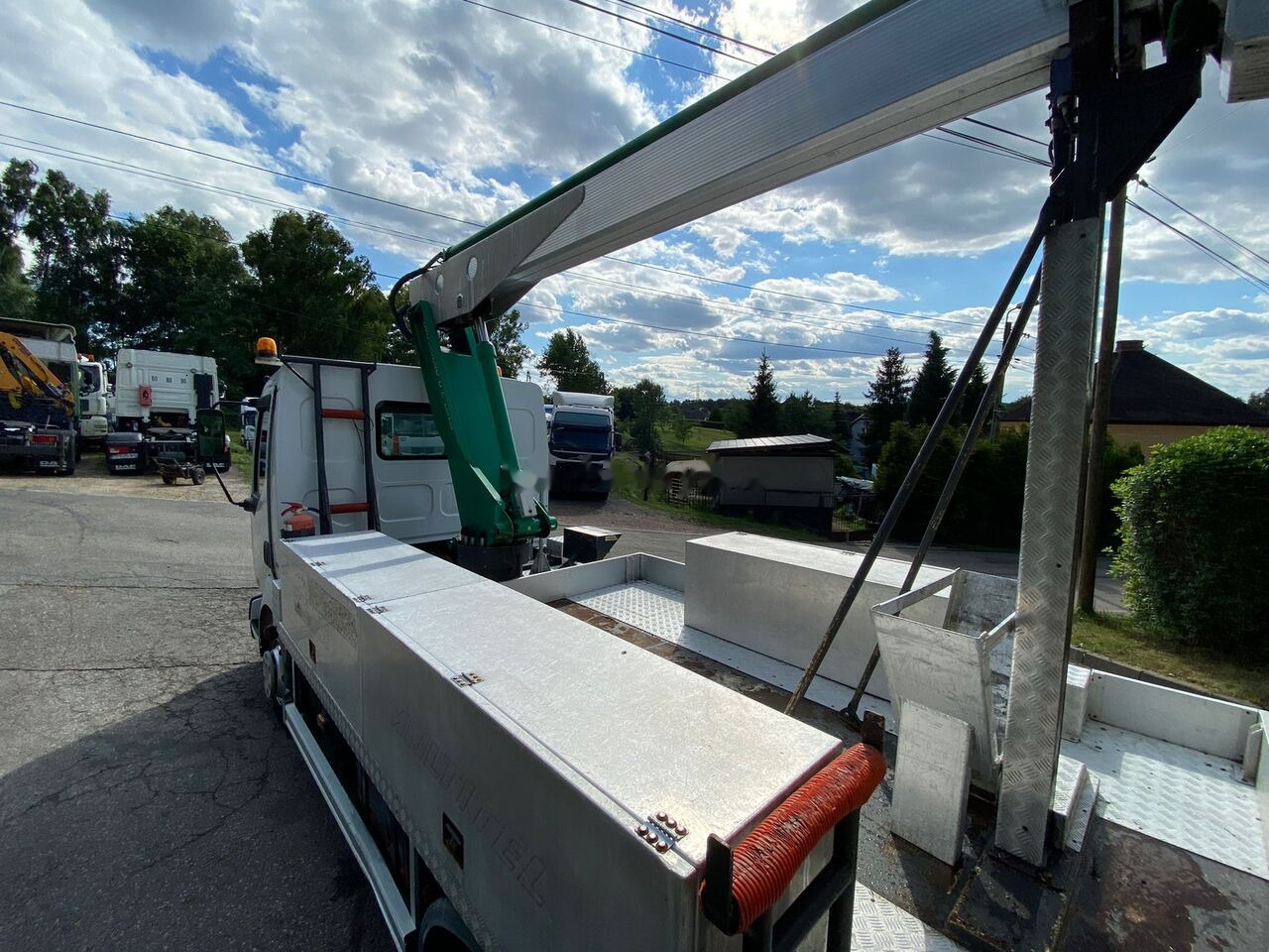 LKW mit Arbeitsbühne Renault Midlum Dci 220: das Bild 14