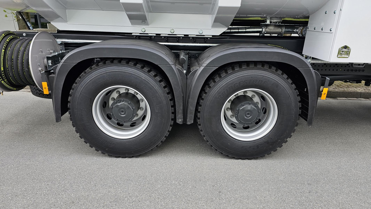 MERCEDES-BENZ Actros 3340 ADR Euro 3 – Leasing MERCEDES-BENZ Actros 3340 ADR Euro 3: das Bild 11