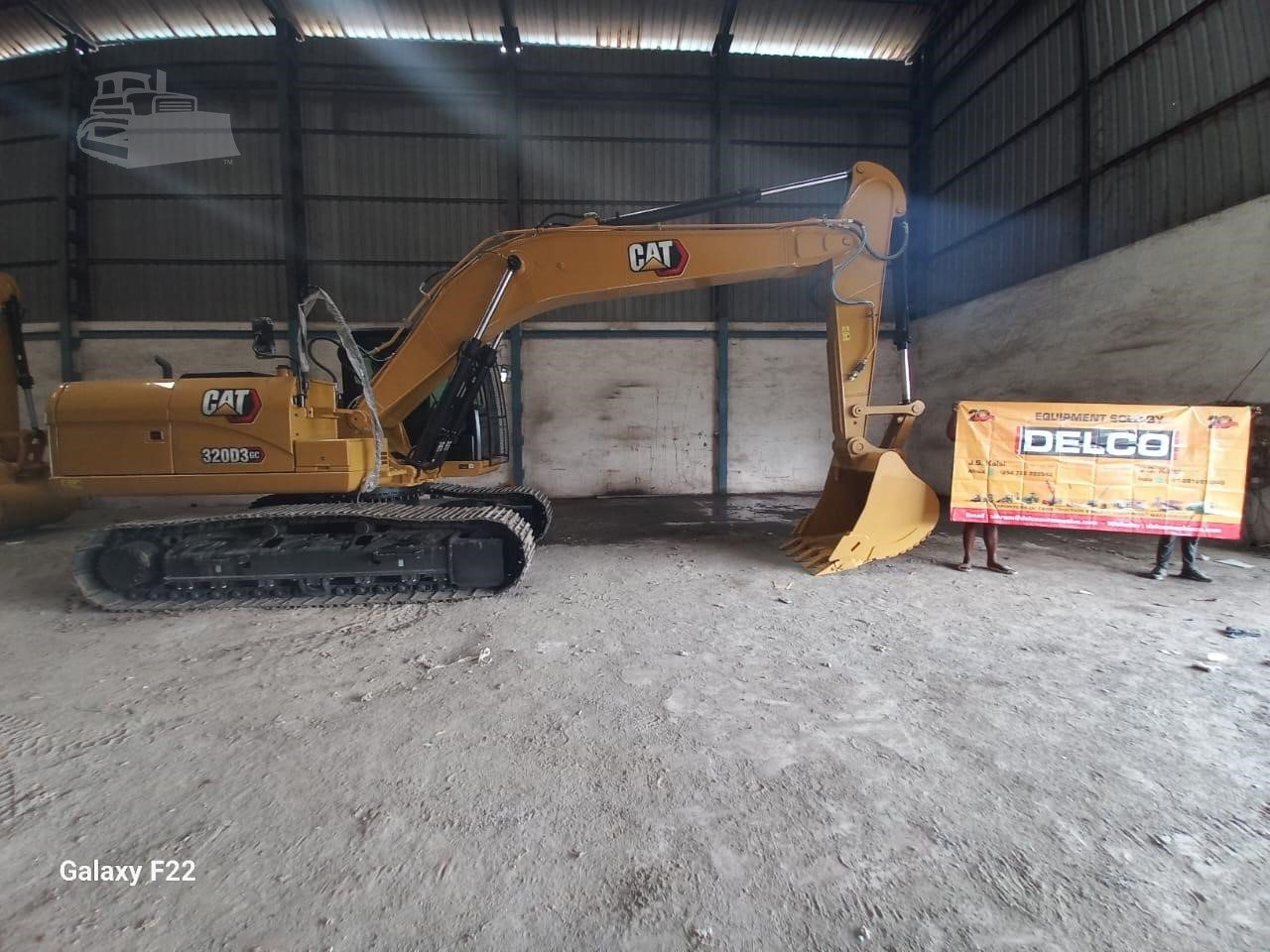 Kettenbagger neu kaufen CATERPILLAR 320D3GC: das Bild 6