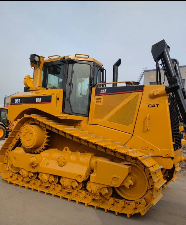 Bulldozer CAT D 8 T: das Bild 12