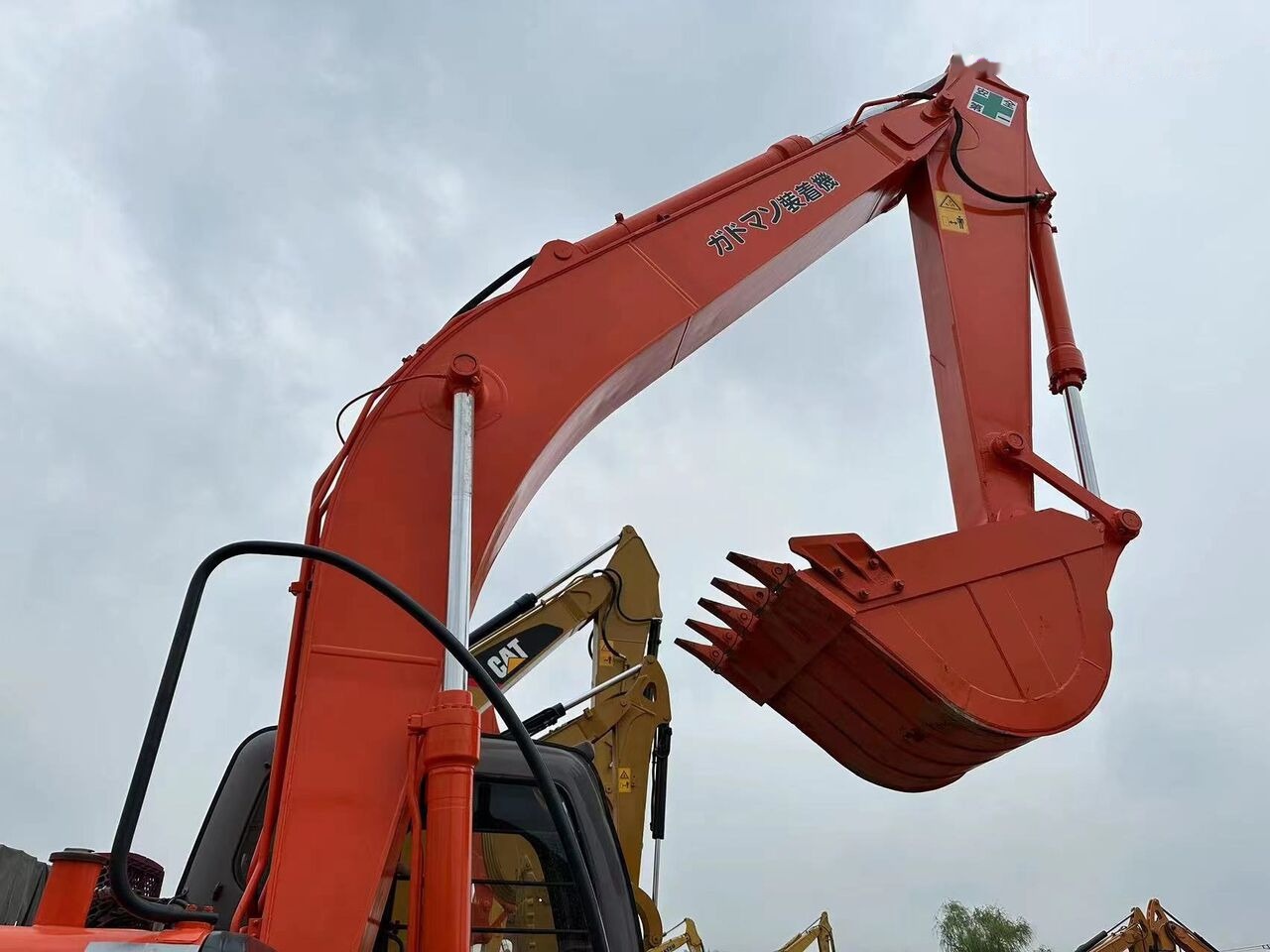 Kettenbagger Hitachi ZX200: das Bild 6