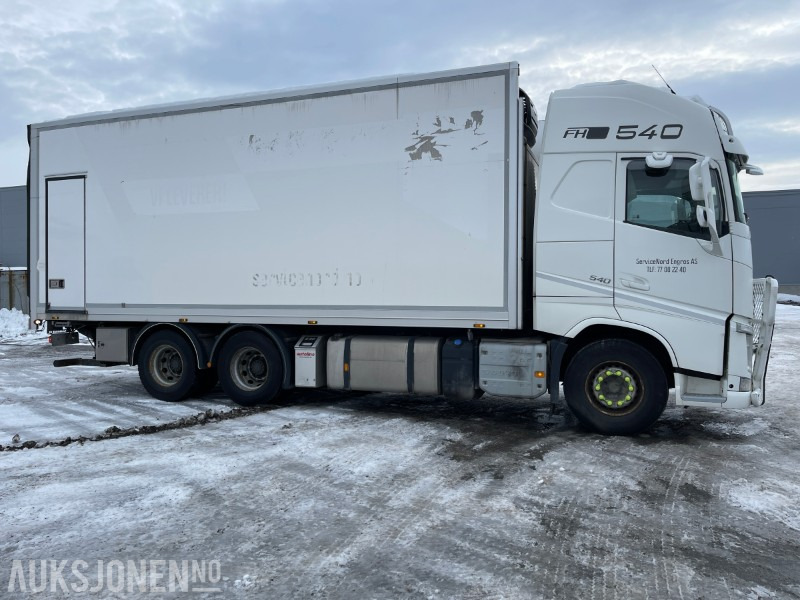 Koffer LKW 2014 Volvo FH 540 6x4 Thermobil: das Bild 10