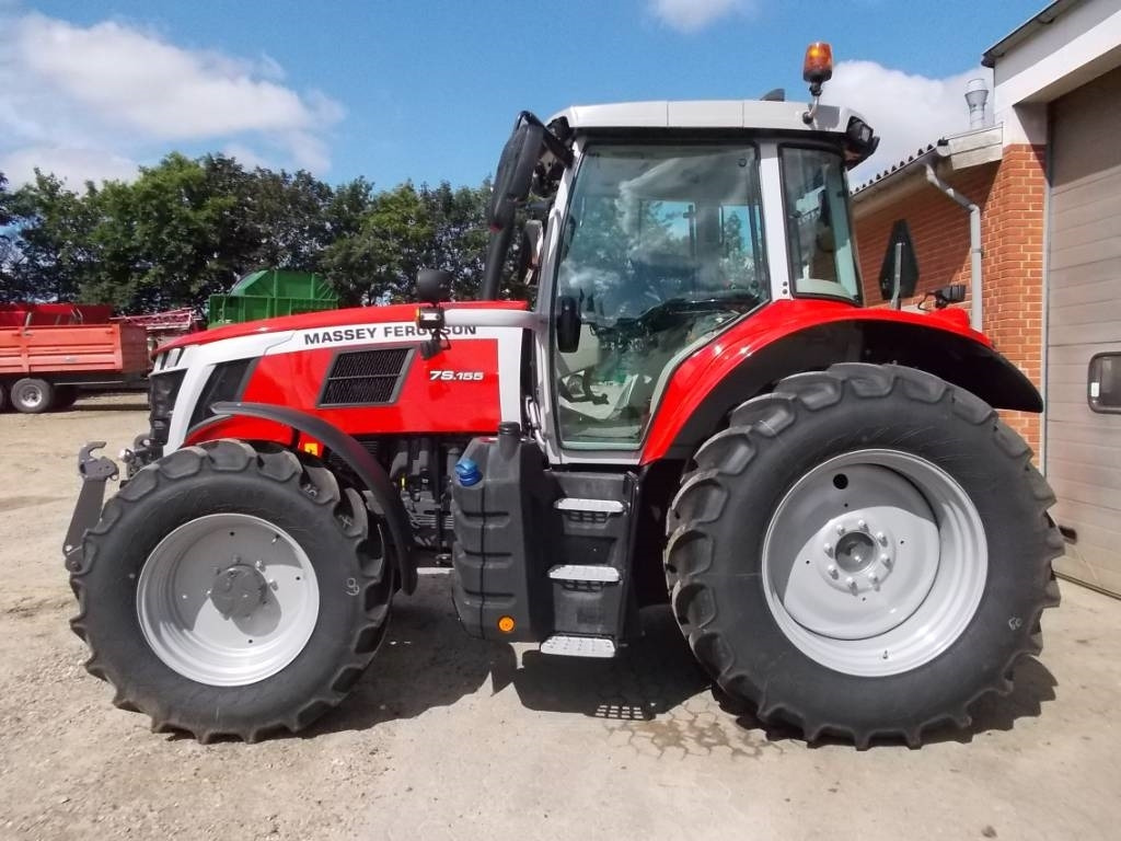 Traktor neu kaufen Massey Ferguson 7S.155 Dyna 6: das Bild 6