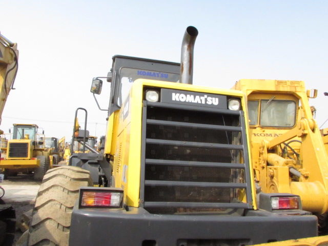 Radlader Komatsu WA380: das Bild 10