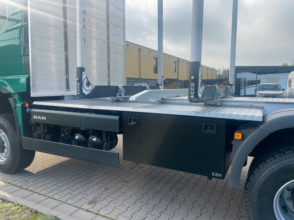 Holztransporter, Autokran neu kaufen MAN TGS 33.520 6X6  Euro6e  Loglift 165 Z Retarder: das Bild 13