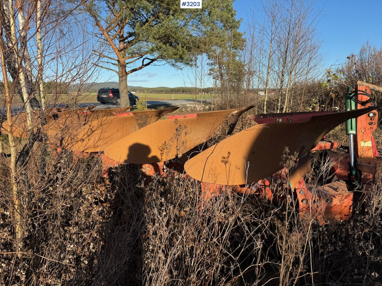 Technik für Bodenbearbeitung Kverneland LO 100 6-furrow Reversible Plow: das Bild 6