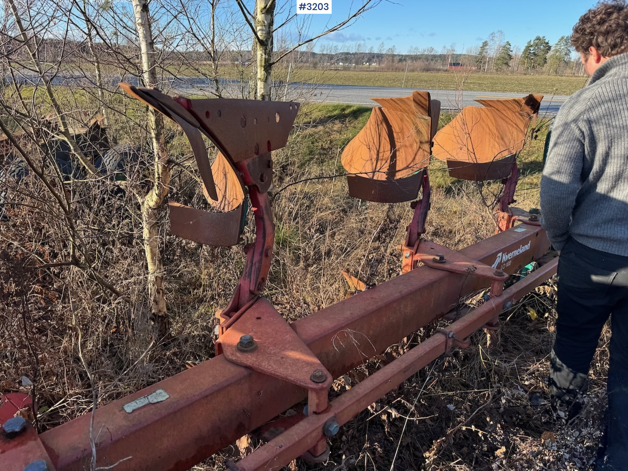 Technik für Bodenbearbeitung Kverneland LO 100 6-furrow Reversible Plow: das Bild 13