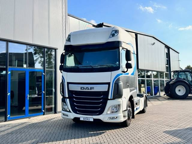 Sattelzugmaschine DAF XF 106 460 Super Space Cab 780.000km: das Bild 13