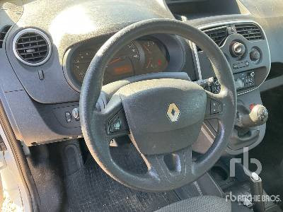 PKW RENAULT KANGOO COMBI: das Bild 14