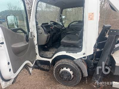 LKW mit Arbeitsbühne NISSAN CABSTAR 35.12 2015 Oil&Steel Scorpion 1812 SM ...: das Bild 8