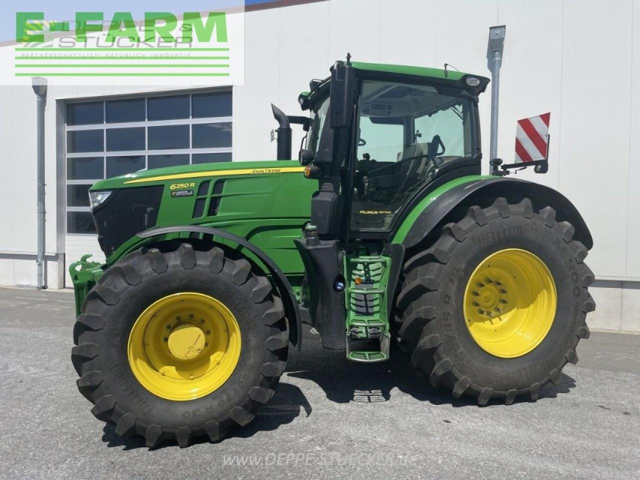 Traktor John Deere 6250r: das Bild 10