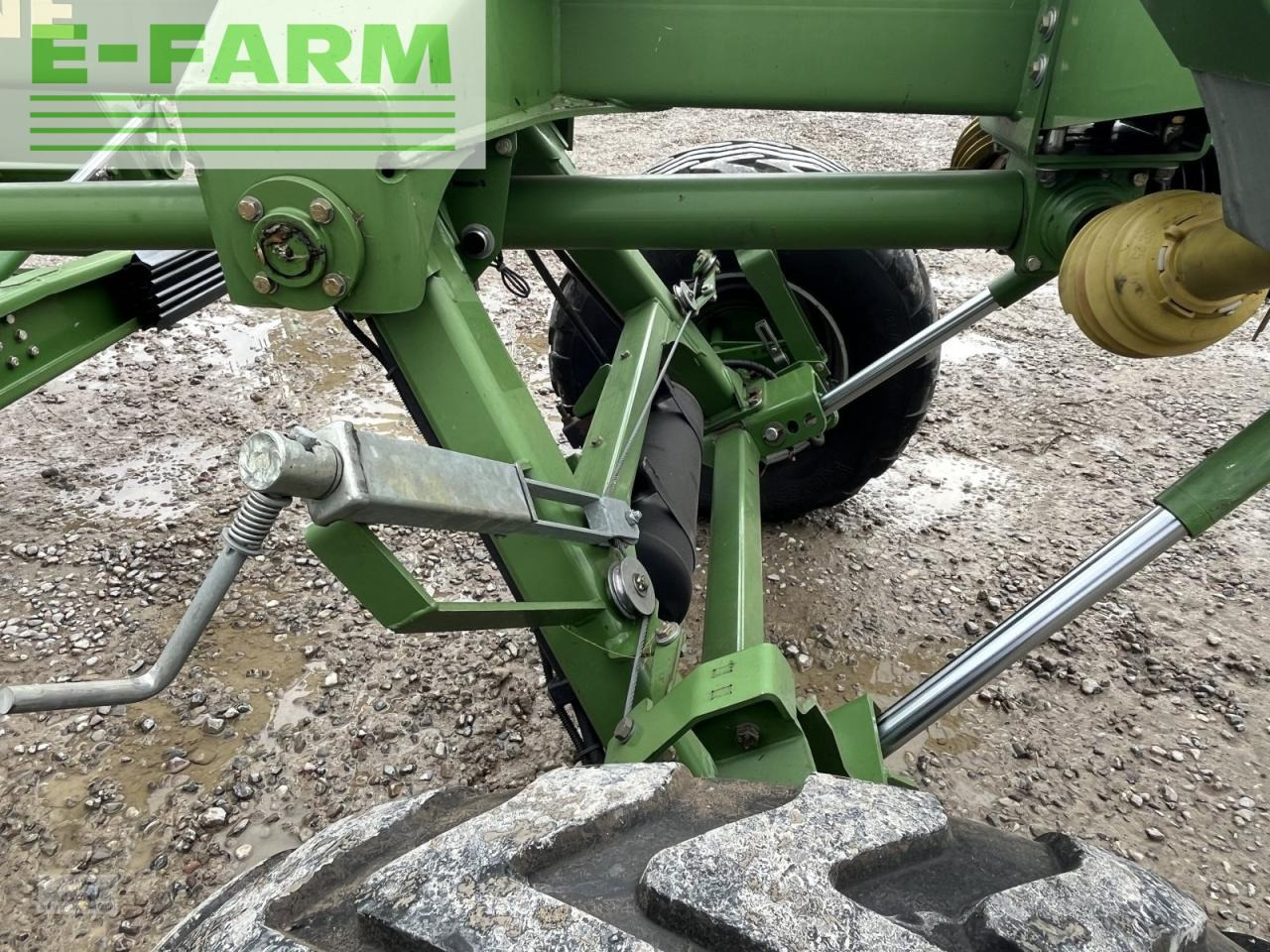 Heuwender/ Wenderechen Krone swadro 1400 plus: das Bild 11