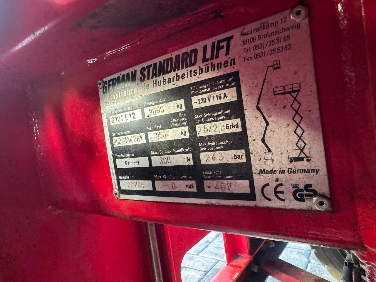 Arbeitsbühne German standard lift S131 E12: das Bild 11