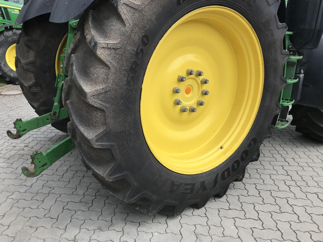 Traktor John Deere 6195R: das Bild 9