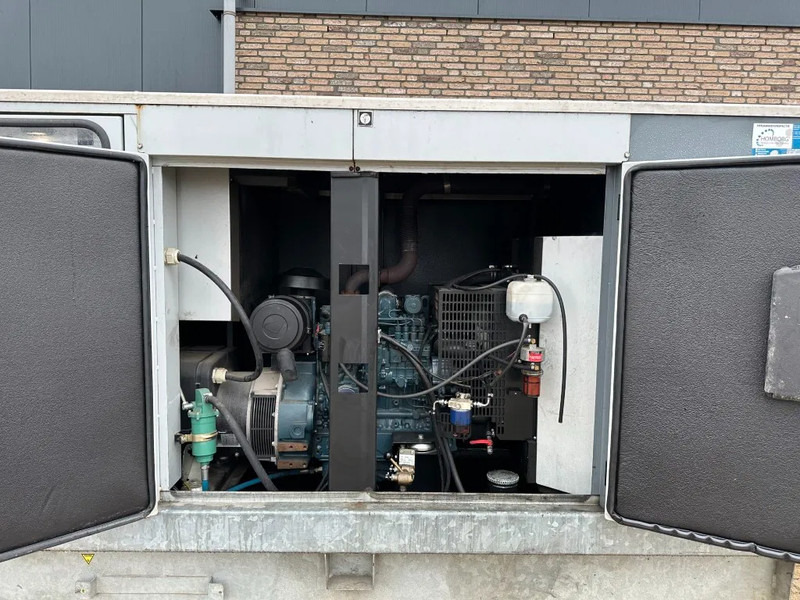 Stromgenerator Europower EPUS44TDE Kubota Leroy Somer 44 kVA Supersilent Rentalg eneratorset 2018 !: das Bild 10