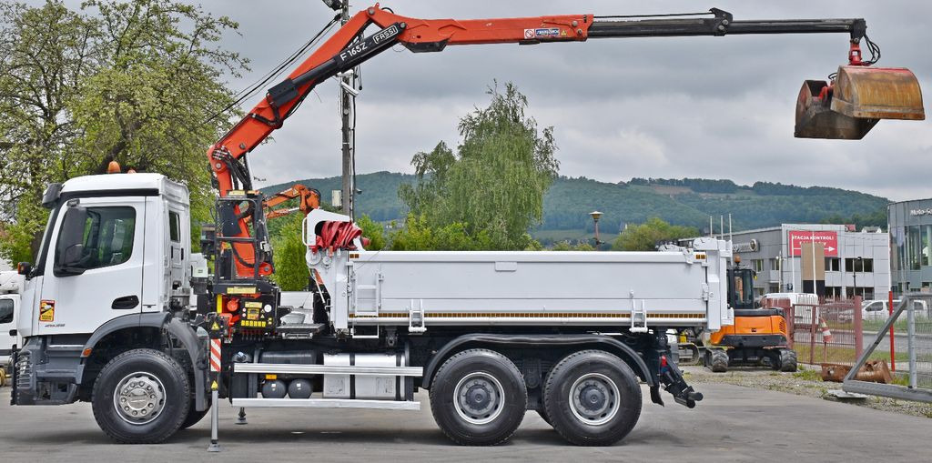 Autokran, Kipper Mercedes-Benz AROCS 2635* FASSI F165AZ.0.22 + FUNK * 6x4: das Bild 6