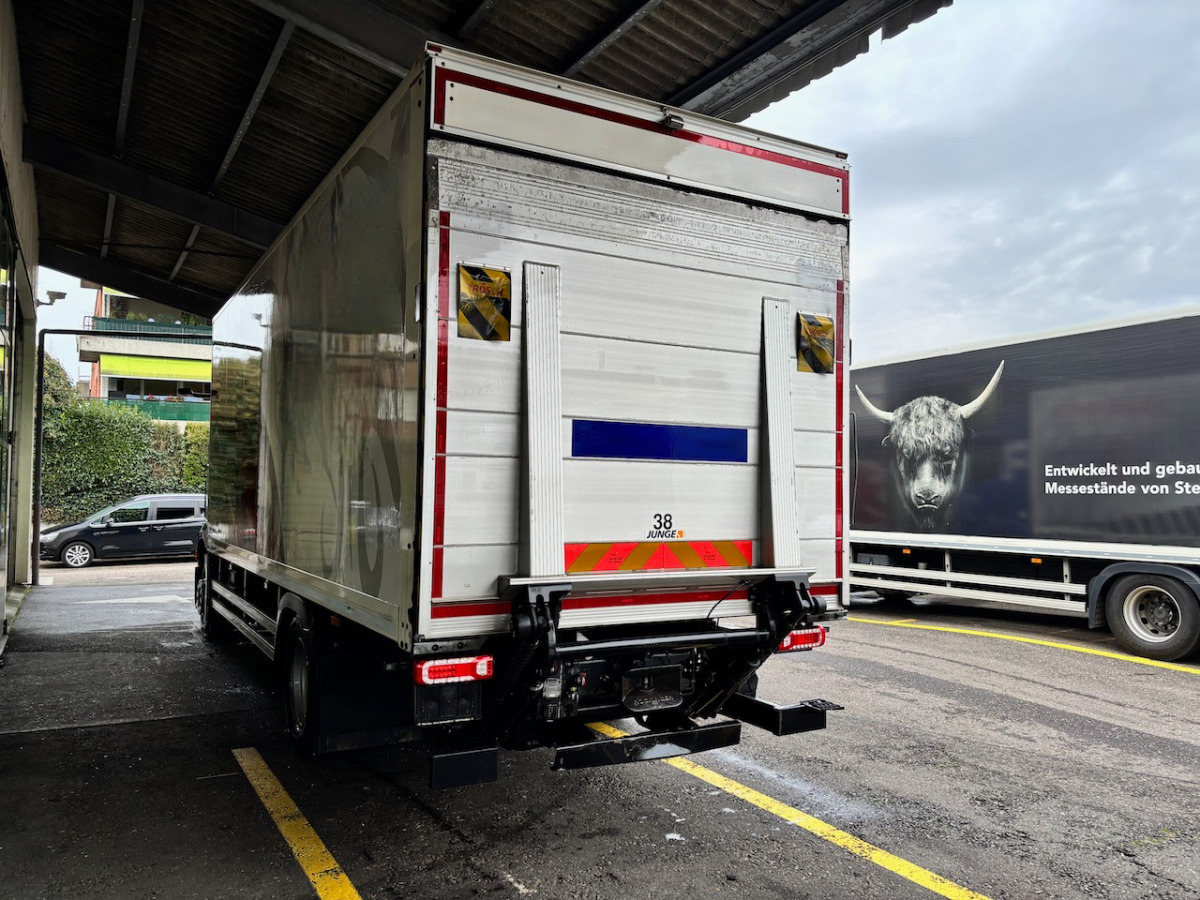 Koffer LKW MERCEDES Actros 1843: das Bild 16