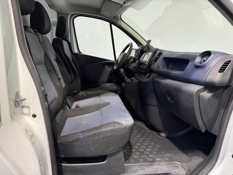 Kleintransporter Opel VIVARO-B L2H1 Euro 6 Imperiaal en trekhaak: das Bild 16