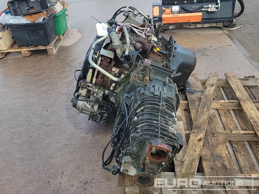 Motor 4 Cylinder Engine / Gearbox to suit Man Lorry: das Bild 8