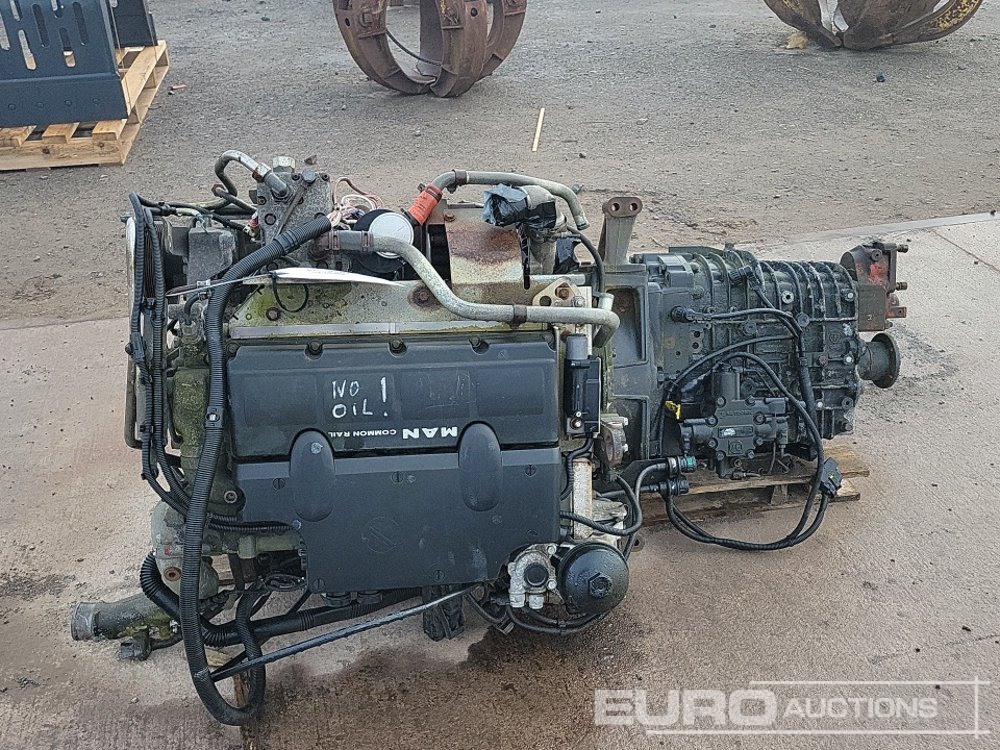 Motor 4 Cylinder Engine / Gearbox to suit Man Lorry: das Bild 6