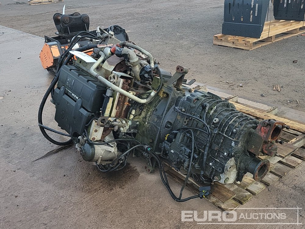 Motor 4 Cylinder Engine / Gearbox to suit Man Lorry: das Bild 7