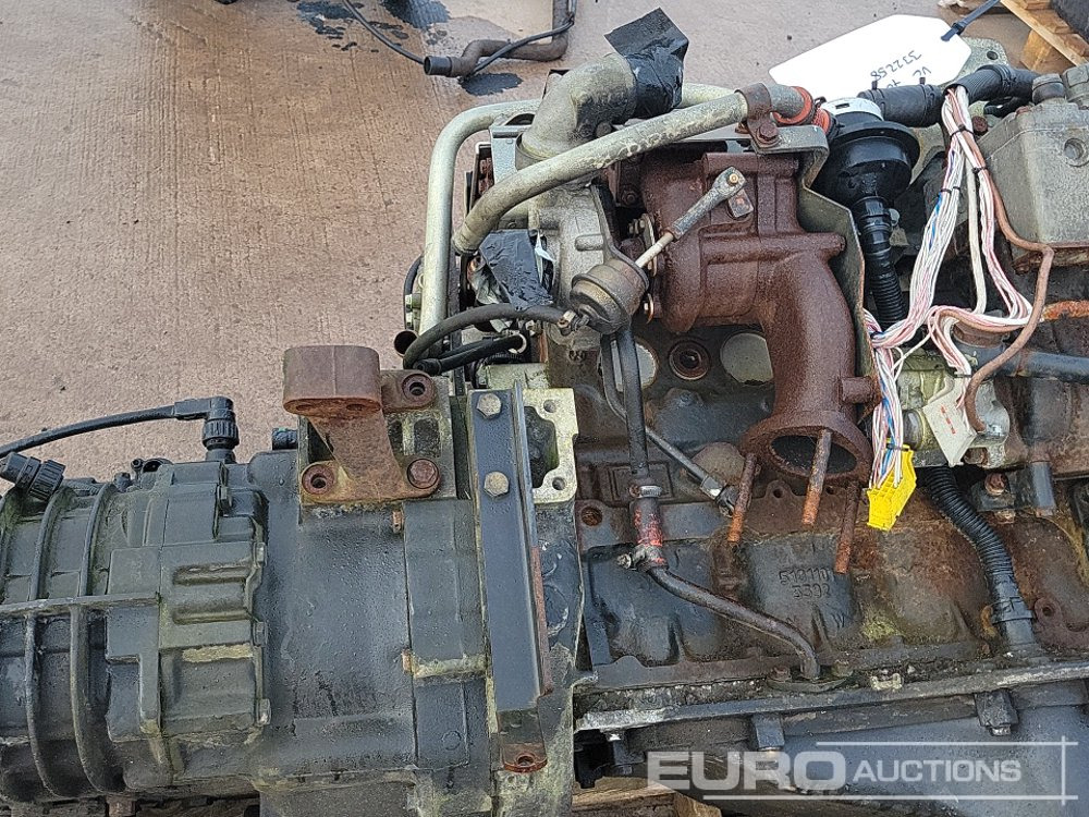 Motor 4 Cylinder Engine / Gearbox to suit Man Lorry: das Bild 10