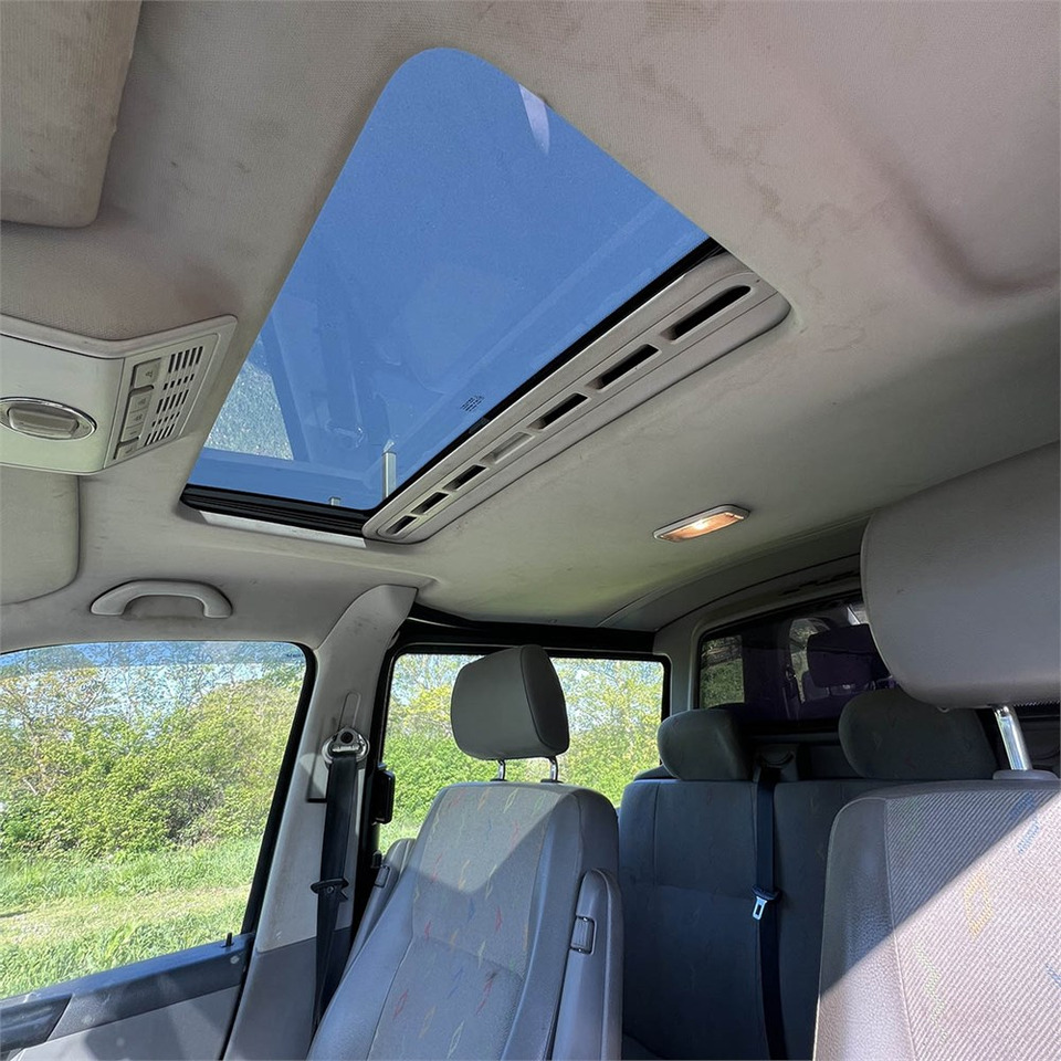 Transporter mit Doppelkabine VW Transporter 2,5 Tdi: das Bild 24